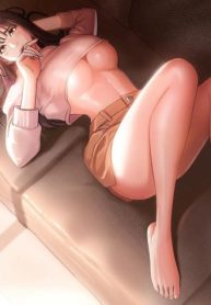 10821